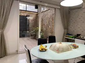 JUAL RUMAH FURNISH CLUSTER AURORA ALAM SUTERA TANGERANG