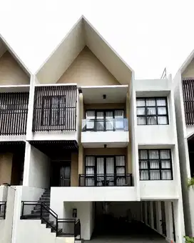 Rumah Mewah Cluster Exclusive di Kemang Jaksel