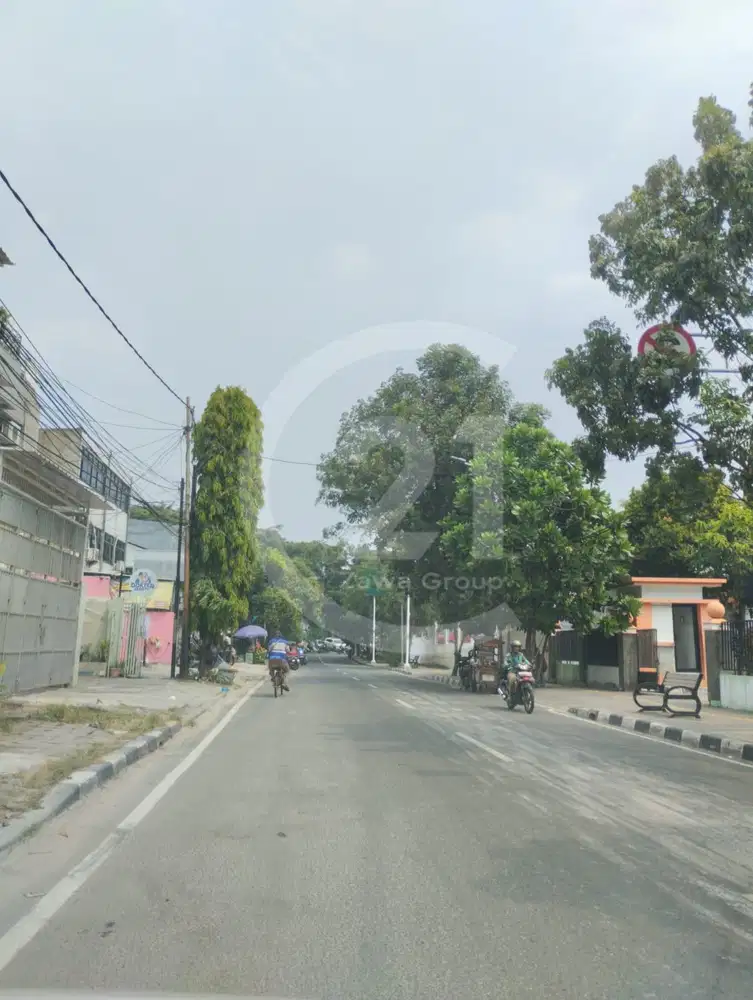 Dijual Rumah di Tanjung Duren Jakarta Barat 3 Lantai