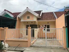 Dijual Rumah di Cluster Taman Sari Harapan Indah Bekasi