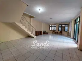 Rumah Luas 250 m2 Lokasi Muja-Muju dkt Balai Kota, UAD, UTY, GL Zoo