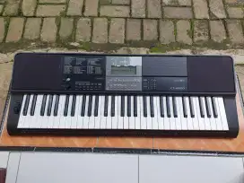 Casio ctx 800 like new