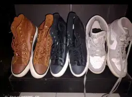 Sepatu converse dan nike