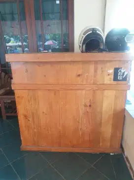 Jual meja kasir kafe