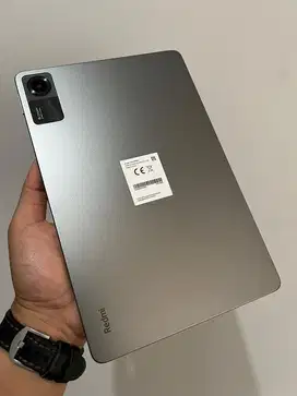 Xiaomi Redmi Pad SE 4/128 likenew masih baru