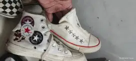 sepatu Converse size 36
