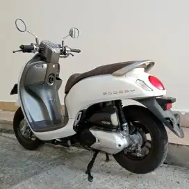 HONDA NEW SCOOPY PRESTIGE TAHUN 2023 CASH / KREDIT MURAH DP MULAI 500