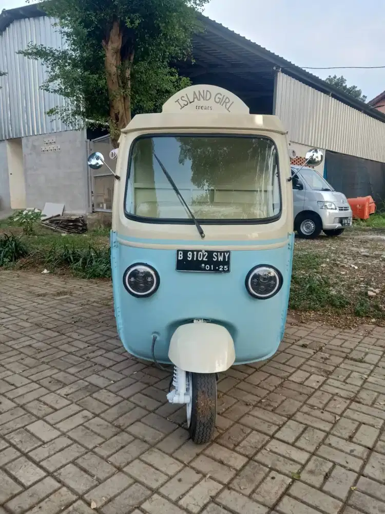 Bajaj custom mini food truck to kebutuhan aneka usaha anda