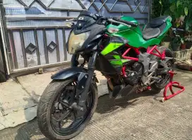 Kawasaki z 250 sl tahun 2013