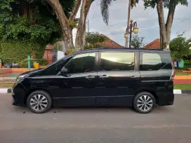 Nissan serena 2.0 highway star 2019