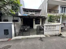 Rumah Duran Sawit Pondok Kelapa dalam Komplek Kavling DKI