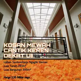 KOS2AN MEWAH CANTIK KEREN DEKAT UII