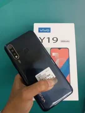Vivo Y19 ram 8/256