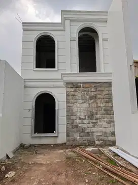 Rumah Mewah Model Eropa Di Cimanggis Dkt Cibubur