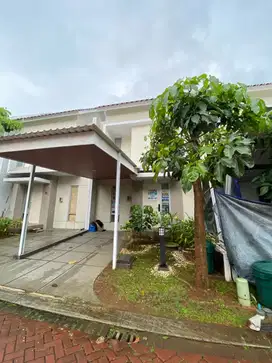 Rumah 2 Lantai Furnished & Renovasi di Boston Gading Serpong
