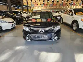TOYOTA CAMRY 2.5 V AT 2017 HITAM