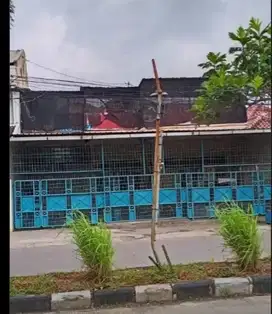 RUMAH USAHA DI DAERAH TLOGOSARI JL NOGOSOSRO PEDURUNGAN SEMARANG