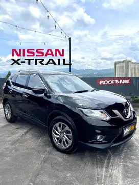 Nissan Xtrail 2.5 Hitam Bandung