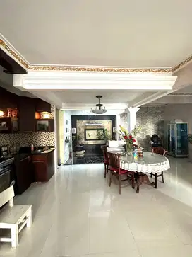RUMAH CANTIK 2 LANTAI DI BINTARO SEKTOR 3 MANDAR CAMAR PINGUIN BINPLAZ