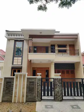 Jual Rumah 2 Lantai Di Graha Padma Semarang