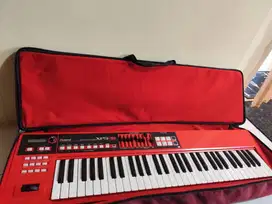 Rolland XPS 10 Expandeble Synthizer Keyboard