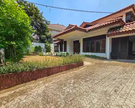 Rumah Layak Huni di Area Prime Jl Lamandau IV