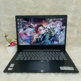 Laptop Lenovo IP SI45