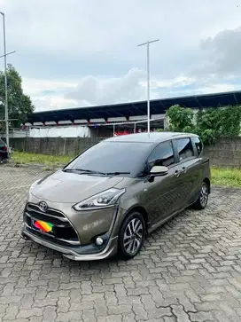 Sienta Q Matic 2017 / 2016