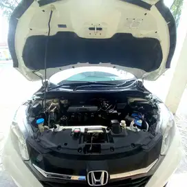 For Sale HRV E White Orchide Triptonic