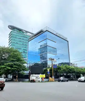 Disewakan gedung di jl.Ratulangi makassar