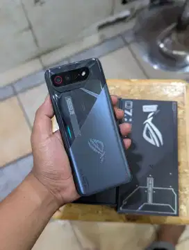Rog Phone 7 8/256