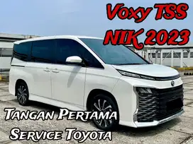 Toyota Voxy TSS 2023 Pajak Panjang