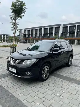 Nissan Xtrail 2.5 AT 2015 Pajak Panjang