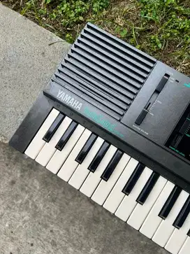 1985 Yamaha VSS100 Digital Voice Sampler