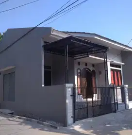 Di jual rumah terawat nyaman bersih di bekasi