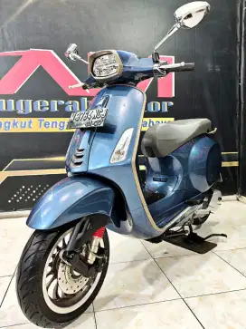Piaggio Vespa Sprint S 150 ABS Anniversary Th 2021 like new gas angkut