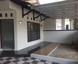Rumah Bagus Siap Huni di Villa Dago Pamulang