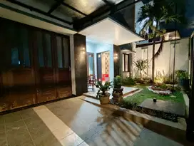 Rumah Pleburan Tengah Kota Semarang