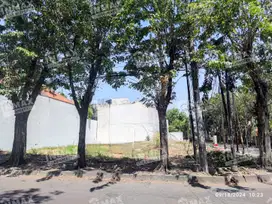 TANAH NGINDEN INTAN RAYA SURABAYA,LUAS 703 m2,DEKAT MERR,RS PREMIERE