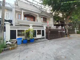 Dijual Rumah Dalam Komplek Belakang Superindo Sunter