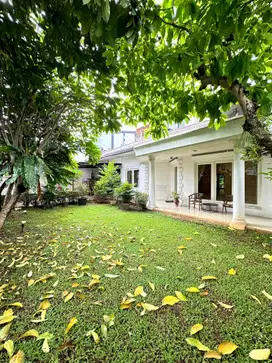 DIJUAL RUMAH KEMANG AREA JAKARTA SELATAN