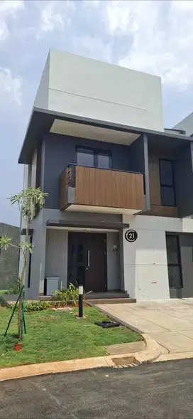 Disewa Rumah Siap Huni 2lt di Summarecon Crown Gading - Bekasi