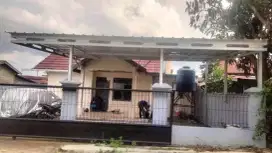 Menerima pemasangan rangka baja ringan