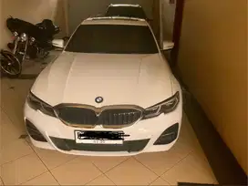 JUAL BMW 330I TAHUN 2020 NIK 2019.
