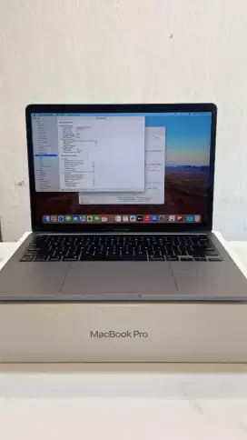 Macbook pro 2022 m2 8/256