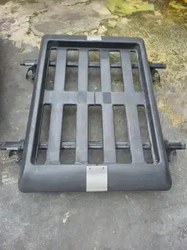 Roof rack bekas mobil avanza