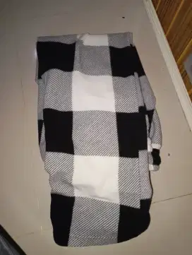 Celana tartan pria