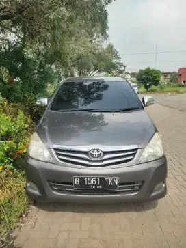 Jual Toyota Kijang Innova type G