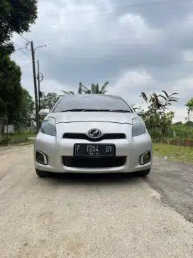 YARIS BAKPAO 2008