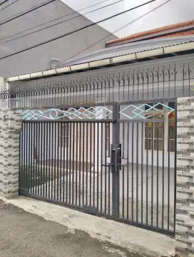 Dijual rumah lingkungan tenang lokasi tebet timur
